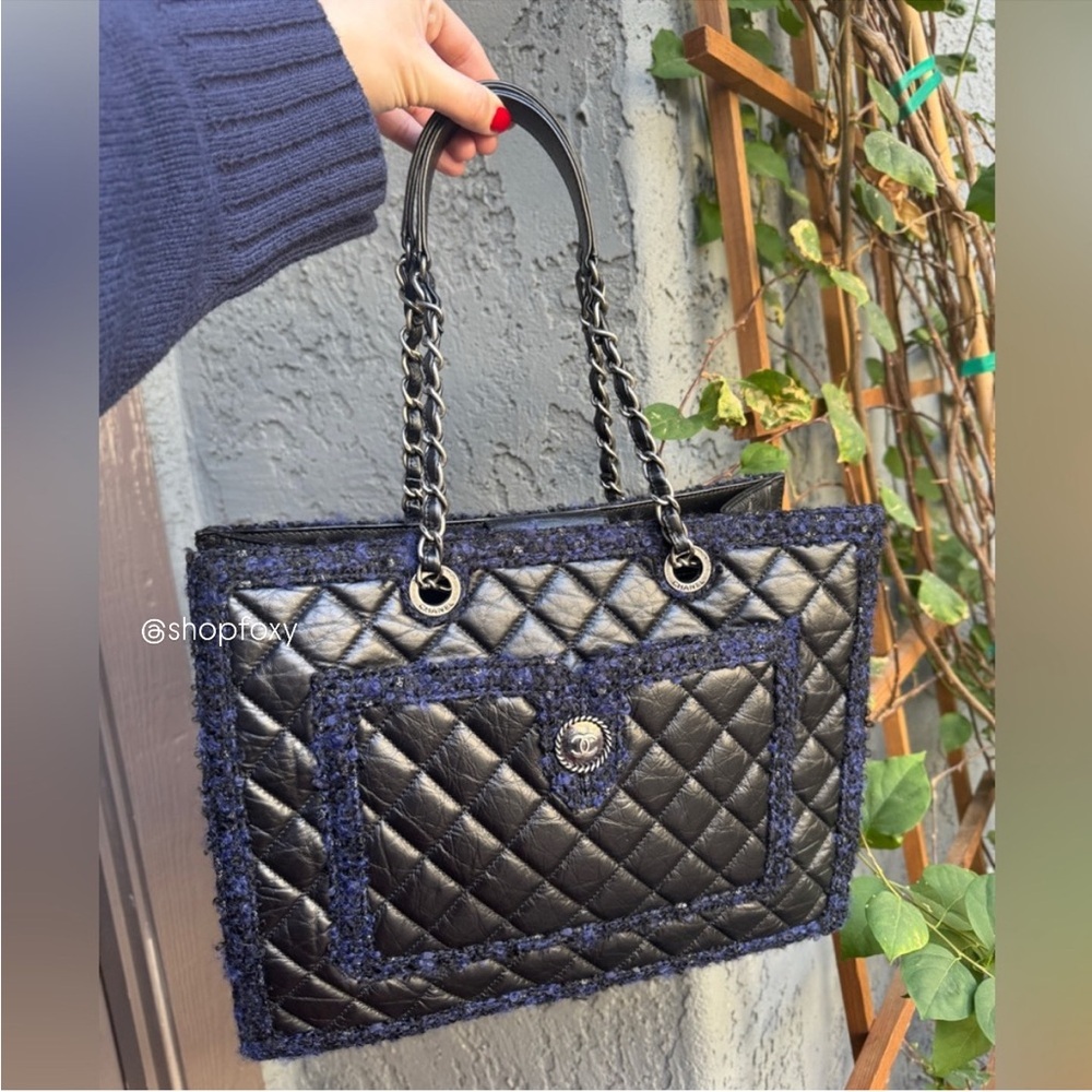 Chanel Calf Leather & Tweed Grand Shopping Secrets Tote - Picture 2 of 14